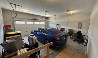 926 Stonehenge Dr, Bedford, IN 47421