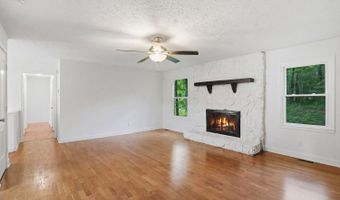 5382 Janet Ln, Austell, GA 30106