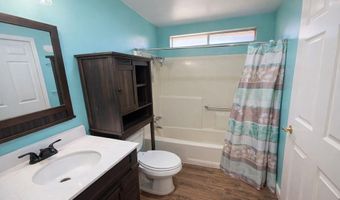 8851 Hierba Rd, Agua Dulce, CA 91390