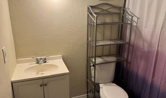 922 LAKE DESTINY Rd F, Altamonte Springs, FL 32714