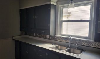 210 N Gilbert St, Ada, OH 45810