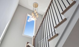 901 KING St 202, Alexandria, VA 22314