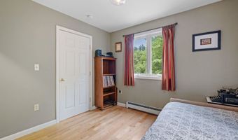 36 Weston Woods Cir, Campton, NH 03223