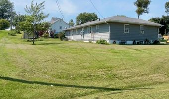105 E Peery St, Albany, MO 64402