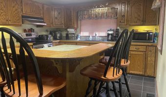 7042 Oak St, Bonners Ferry, ID 83805