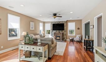 119 Bengal Blvd, Barnegat, NJ 08005