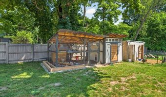26 Algerine St, Berkley, MA 02779