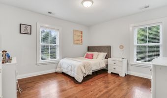 42037 N Old Lake Ave, Antioch, IL 60002