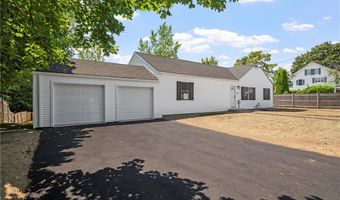 1008 Toll Gate Rd, Warwick, RI 02886