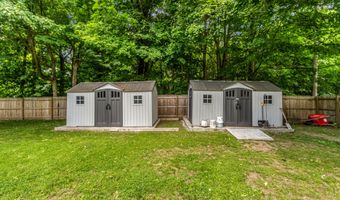 19 Lester St, Ansonia, CT 06401