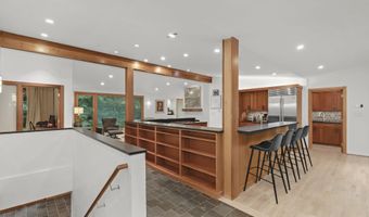 6921 AYR Ln, Bethesda, MD 20817