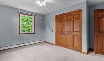 43 Peckham Pl, Bristol, RI 02809