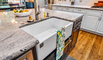 7304 Bouldercrest Ct, Apex, NC 27539
