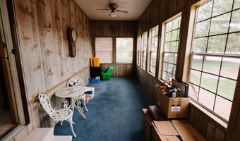 1002 A St, Aurora, NE 68818