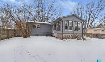 318 Elm Ave, Baltic, SD 57003