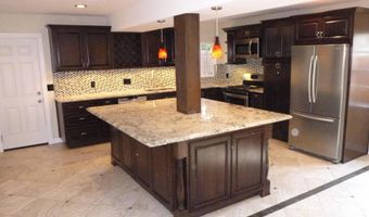 770 W Altadena Dr, Altadena, CA 91001