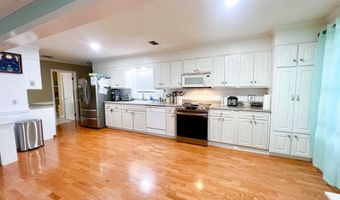 2115 Blackshear, Baxley, GA 31513