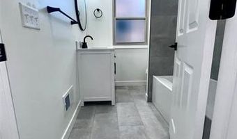 15553 Harrison Ave, Allen Park, MI 48101