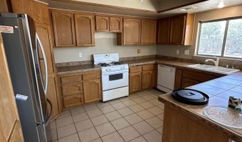 20245 Hacienda Blvd, California City, CA 93505