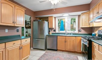 18 Mayfair Pl, Arden, NC 28704