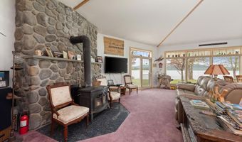 1 Mayhew Tpke, Bridgewater, NH 03222