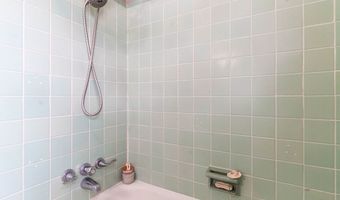 316 Fair St, Baxley, GA 31513