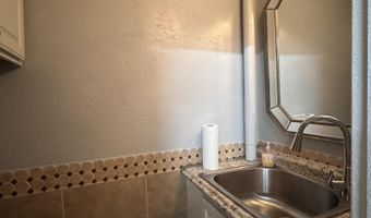 1221 Overland Ave, Burley, ID 83318