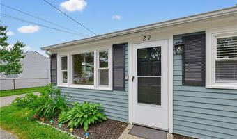 29 Rosedale Dr, Bristol, RI 02809