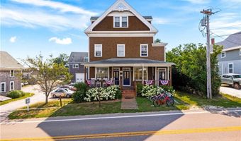 27 High St 3, Block Island, RI 02807