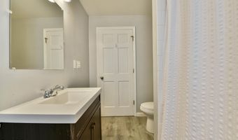 41 Van Buren Ave, Albany, NY 12205
