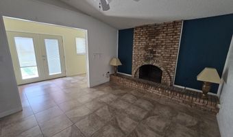 332 Carnival Dr, El Paso, TX 79912