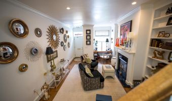 219 S ROYAL St, Alexandria, VA 22314
