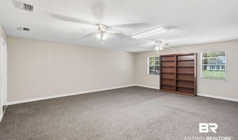 51678 Oakwood Dr, Bay Minette, AL 36507