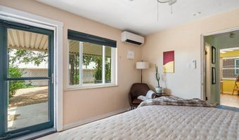 903 Manzano St NE, Albuquerque, NM 87110