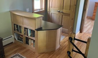335 Valley View Dr, Addison, VT 05491