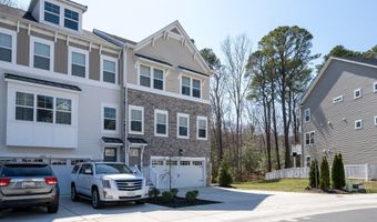 12455 SEA OAKS Ln 4, Berlin, MD 21811