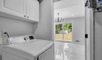 39 Old Main Shore Rd, Barnegat, NJ 08005
