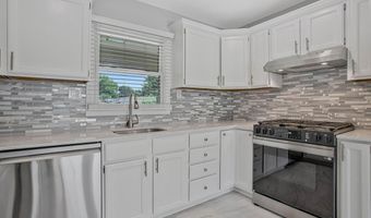 3504 MOYLAN Dr, Bowie, MD 20715