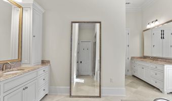 17220 N Lakeway Ave, Baton Rouge, LA 70810