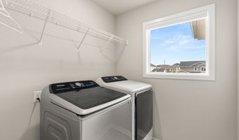2720 21st St SW, Altoona, IA 50009