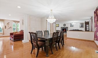 63 Fox Hill Rd, Albrightsville, PA 18210