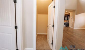 3712 Ederd Dr, Carlsbad, NM 88220