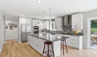 57 Berlin Rd, Bolton, MA 01740