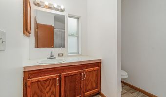 2065 S Meridian Rd, Midland, MI 48626
