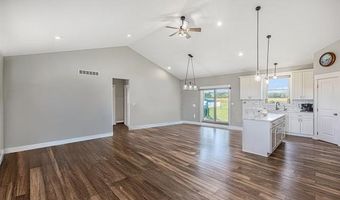 8309 Almont Rd, Almont, MI 48003