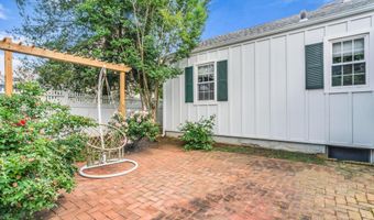 81 7th Ave, Atlantic Highlands, NJ 07716