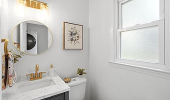 64 WOODLAND Rd, Bayville, NJ 08721
