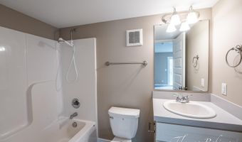 6180 Charleston Ln 46, Allendale, MI 49401