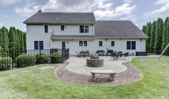 163 Windy Knoll Dr, Berlin, CT 06037