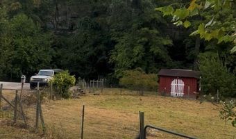 225 Lynfield Pl, Artie, WV 25008